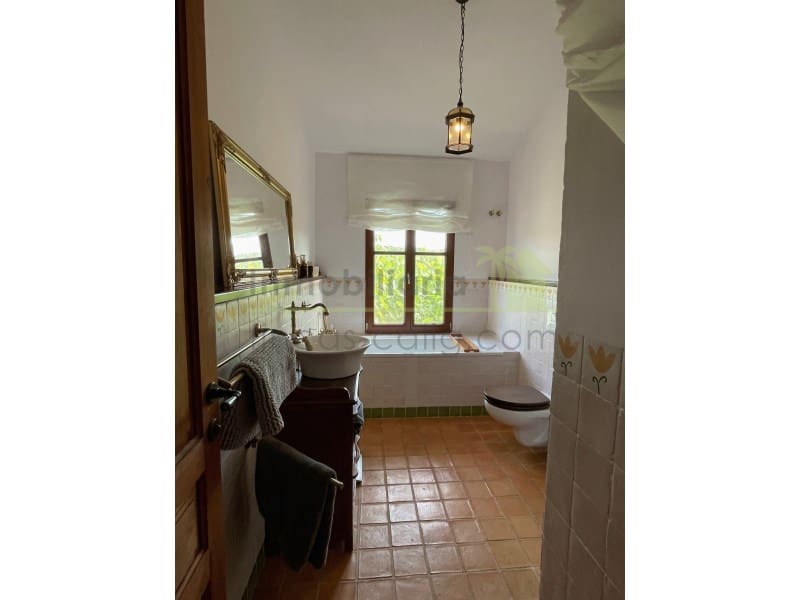 9 soveværelse Finca/Landehus til salg i Cervera del Maestre / Cervera del Maestrat - € 1.200.000 (Ref: 9568932)