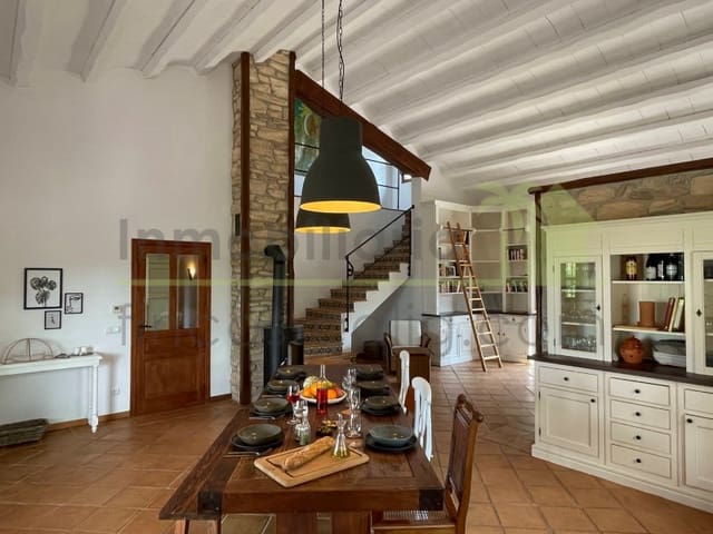 9 soveværelse Finca/Landehus til salg i Cervera del Maestre / Cervera del Maestrat - € 1.200.000 (Ref: 9568932)