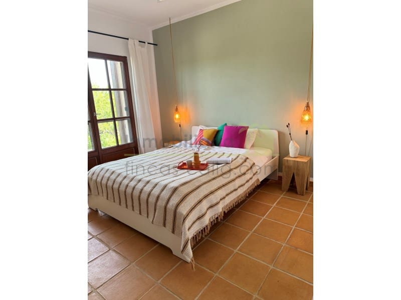 9 soveværelse Finca/Landehus til salg i Cervera del Maestre / Cervera del Maestrat - € 1.200.000 (Ref: 9568932)