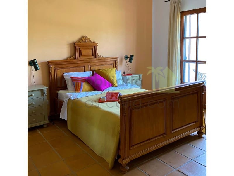 9 soveværelse Finca/Landehus til salg i Cervera del Maestre / Cervera del Maestrat - € 1.200.000 (Ref: 9568932)