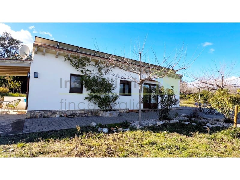 9 soveværelse Finca/Landehus til salg i Cervera del Maestre / Cervera del Maestrat - € 1.200.000 (Ref: 9568932)