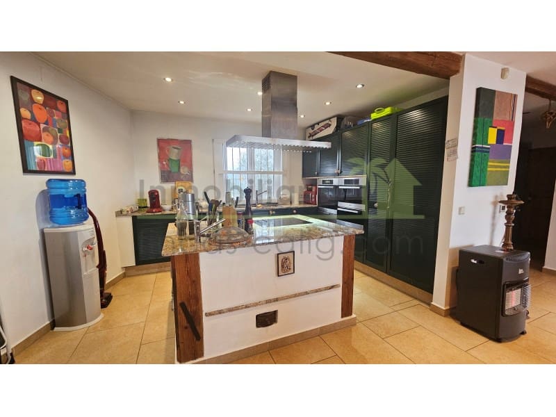 3 soverom Finca/Herregård til salgs i Calig med svømmebasseng - € 590 000 (Ref: 9568933)