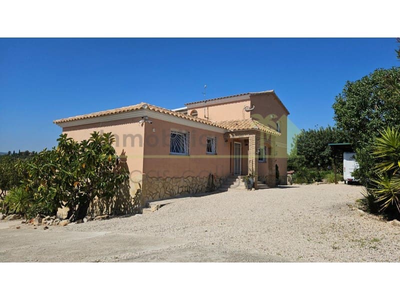 4 sypialnia Finka/Dom wiejski na sprzedaż w Calig z basenem - 525 000 € (Ref: 9568934)