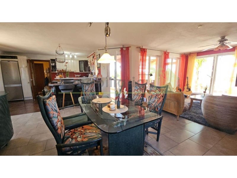 4 sypialnia Finka/Dom wiejski na sprzedaż w Calig z basenem - 525 000 € (Ref: 9568934)