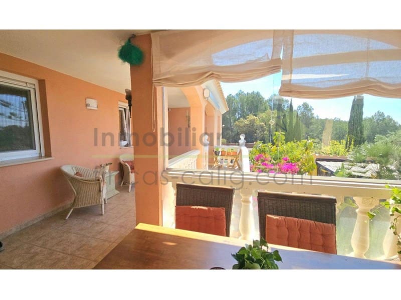 4 sypialnia Finka/Dom wiejski na sprzedaż w Calig z basenem - 525 000 € (Ref: 9568934)