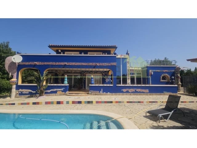 3 sypialnia Finka/Dom wiejski na sprzedaż w Càlig z basenem garażem - 585 000 € (Ref: 9568935)