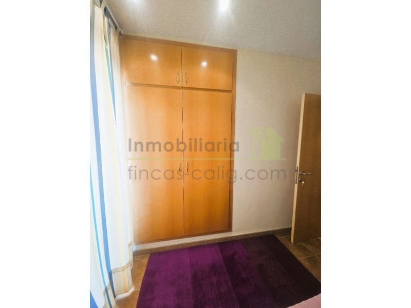 3 sypialnia Finka/Dom wiejski na sprzedaż w Calig z basenem garażem - 585 000 € (Ref: 9568935)