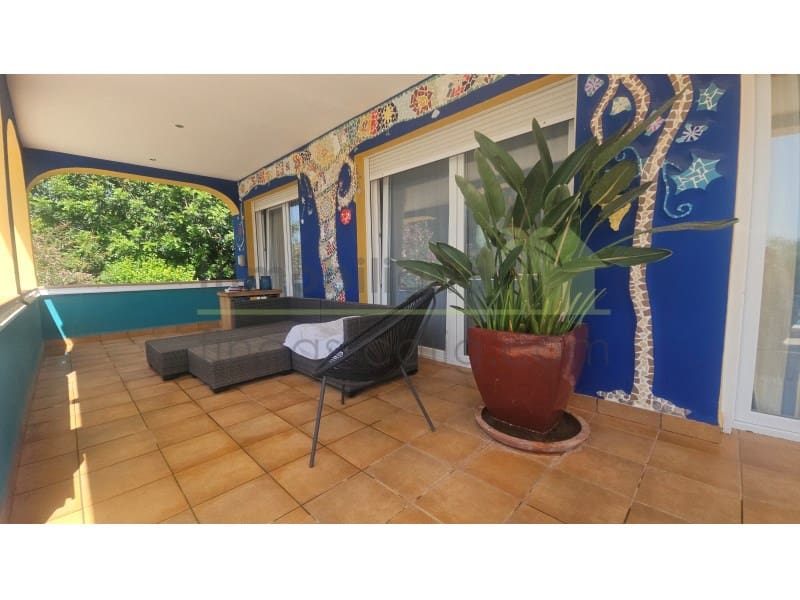 3 sypialnia Finka/Dom wiejski na sprzedaż w Calig z basenem garażem - 585 000 € (Ref: 9568935)