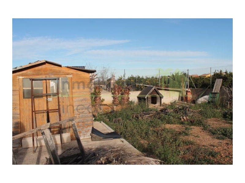 Grunde uden byggetilladelser til salg i Peniscola - € 75.000 (Ref: 9568939)