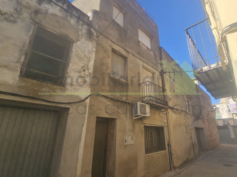 4 chambre Maison de Ville à vendre à Calig - 75 000 € (Ref: 9568944)