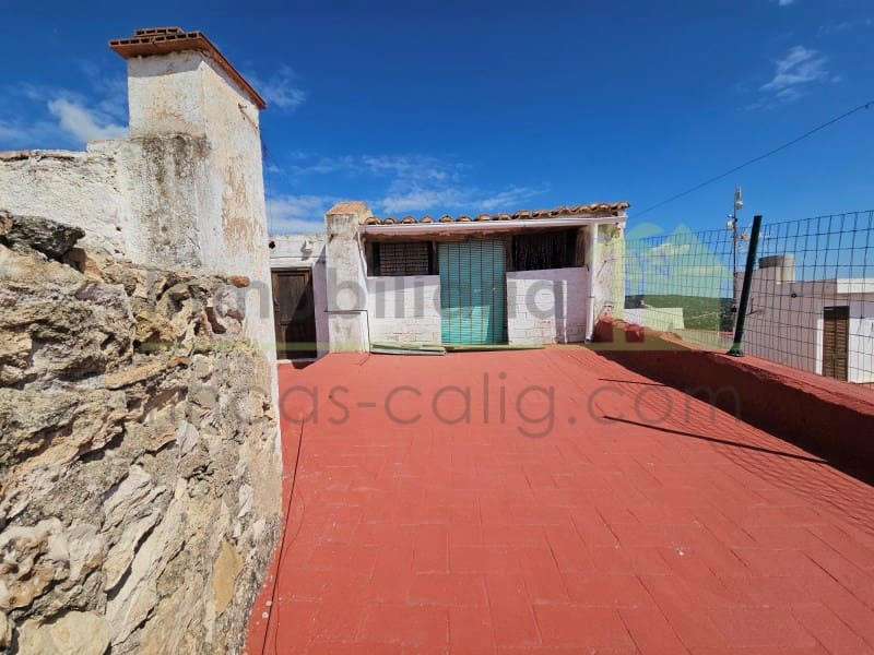 4 soverom Hus til salgs i Cervera del Maestre / Cervera del Maestrat - € 75 000 (Ref: 9568947)