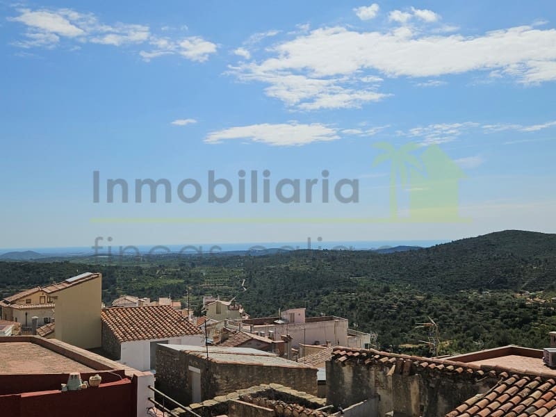 4 soverom Hus til salgs i Cervera del Maestre / Cervera del Maestrat - € 75 000 (Ref: 9568947)