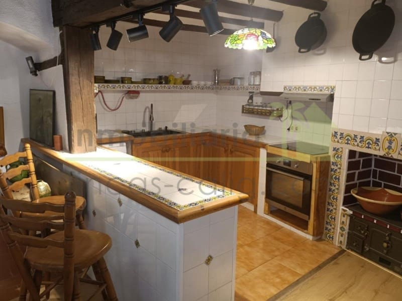 4 soverom Hus til salgs i Calig - € 157 000 (Ref: 9568948)