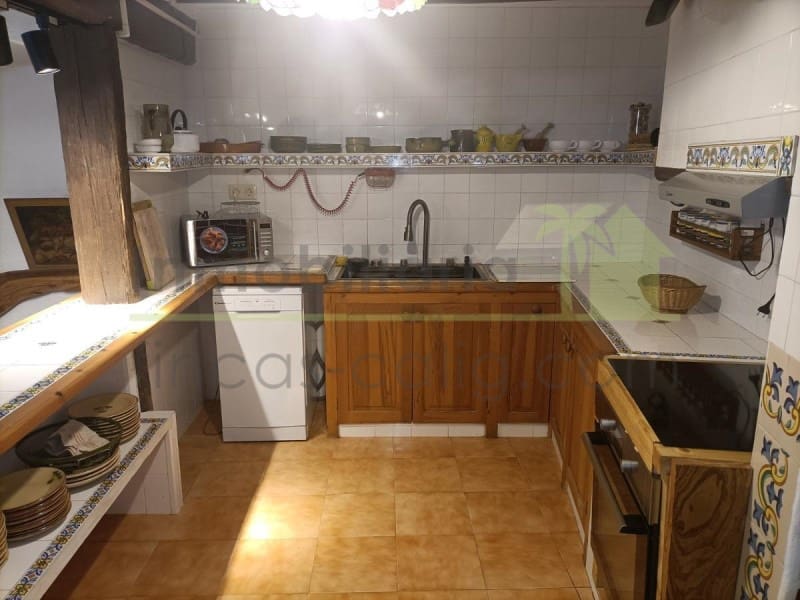 4 soverom Hus til salgs i Calig - € 157 000 (Ref: 9568948)