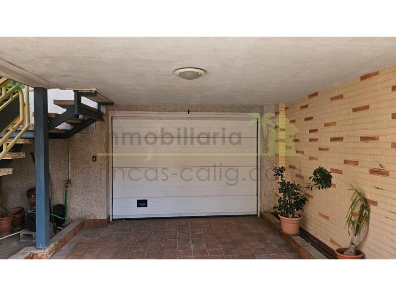 4 soverom Hus til salgs i Calig med garasje - € 245 000 (Ref: 9568950)
