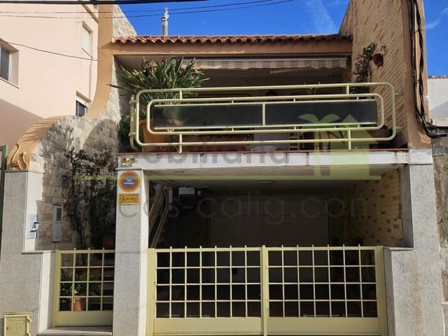 4 soverom Hus til salgs i Càlig med garasje - € 245 000 (Ref: 9568950)