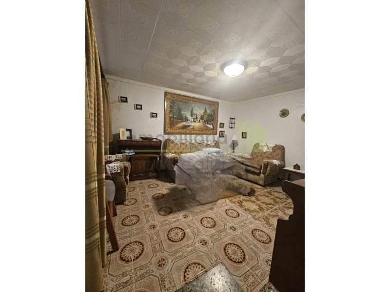 5 camera da letto Casa in vendita in Calig - 65.000 € (Rif: 9568951)