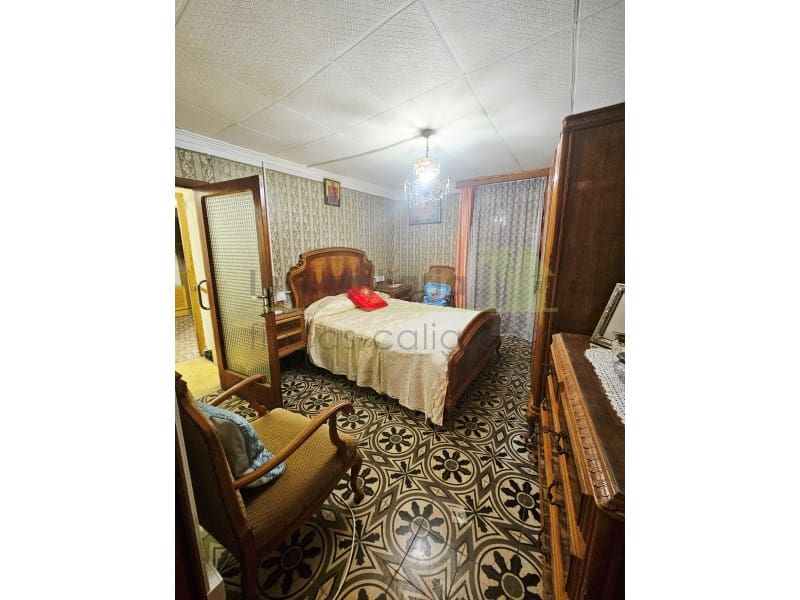 5 camera da letto Casa in vendita in Calig - 65.000 € (Rif: 9568951)