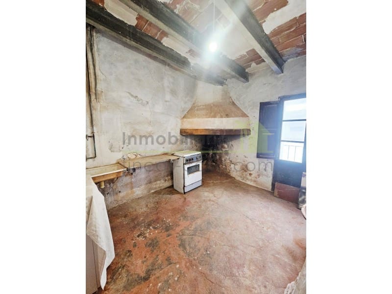 5 camera da letto Casa in vendita in Calig - 65.000 € (Rif: 9568951)