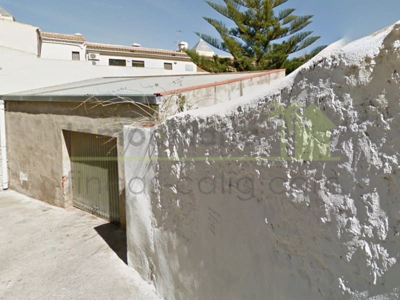 4 Zimmer Haus zu verkaufen in Calig mit Garage - 139.000 € (Ref: 9568952)