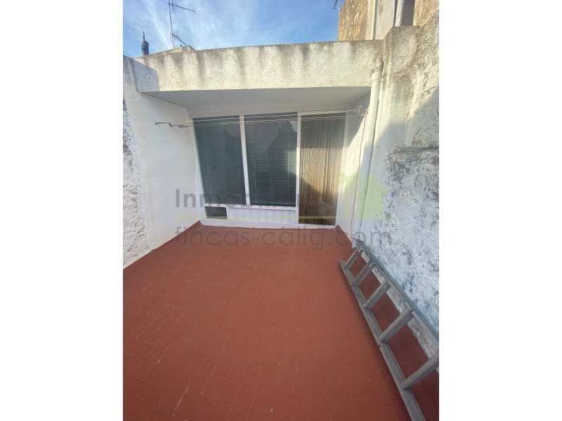 4 Zimmer Haus zu verkaufen in Calig - 85.000 € (Ref: 9568953)