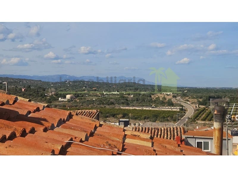 5 slaapkamer Huis te koop in Calig - € 39.500 (Ref: 9568954)