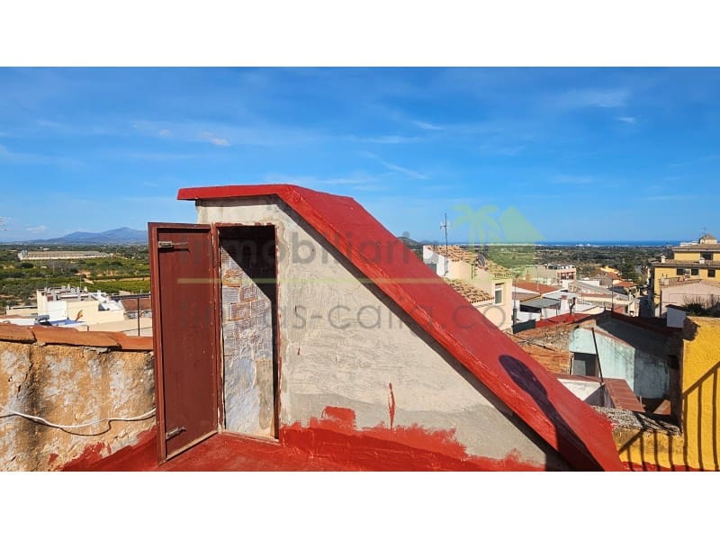 5 slaapkamer Huis te koop in Calig - € 39.500 (Ref: 9568954)