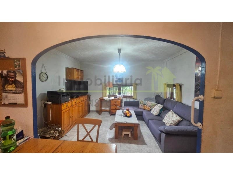 5 soveværelse Finca/Landehus til salg i Cervera del Maestre / Cervera del Maestrat med swimmingpool - € 125.000 (Ref: 9591463)