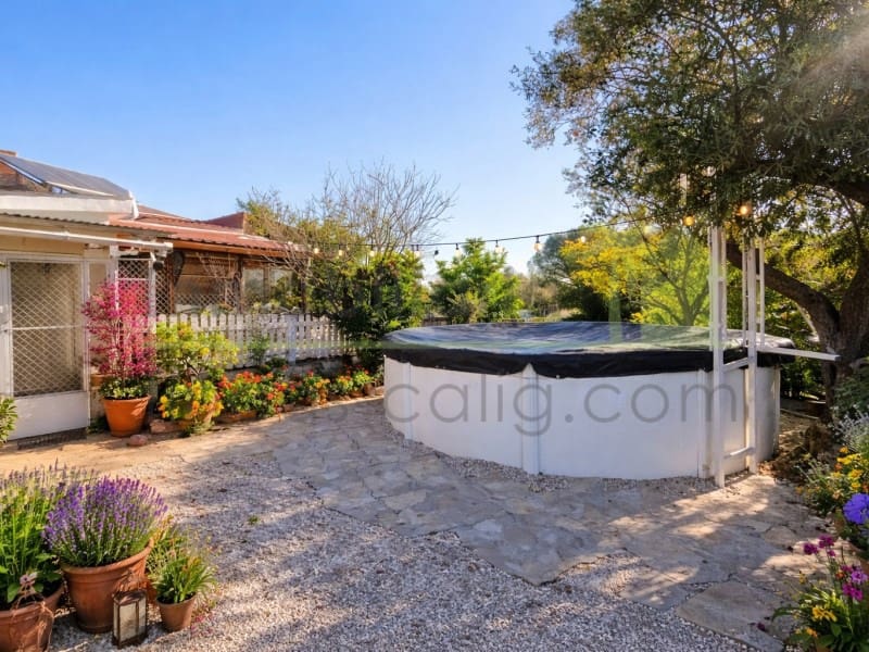 5 bedroom Finca/Country House for sale in Cervera del Maestre / Cervera del Maestrat with pool - € 125,000 (Ref: 9591463)