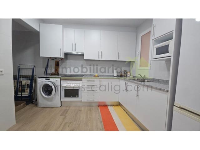 4 makuuhuone Omakotitalo myytävänä paikassa Sant Jordi - 166 000 € (Ref: 9591468)