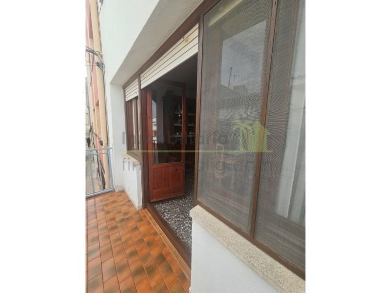 3 bedroom Villa for sale in Calig with garage - € 155,000 (Ref: 9591474)