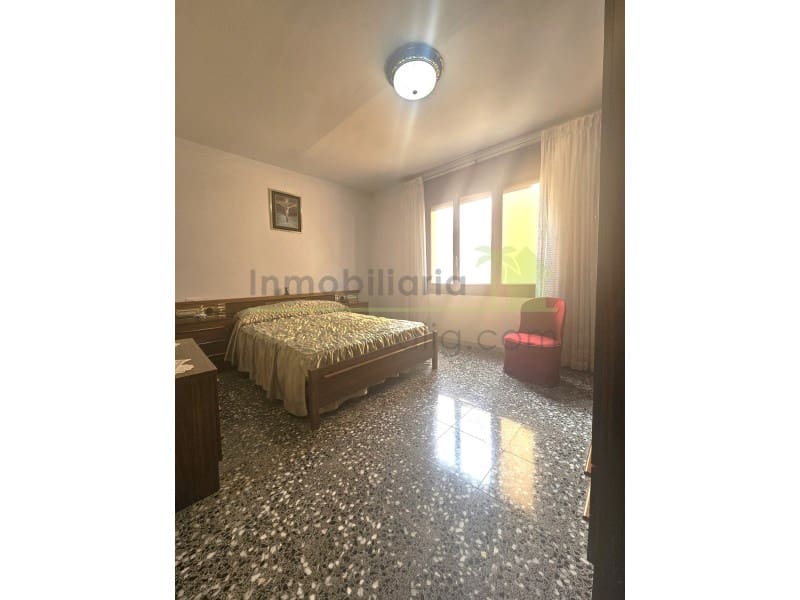 3 bedroom Villa for sale in Calig with garage - € 155,000 (Ref: 9591474)