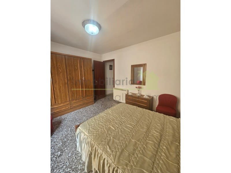 3 bedroom Villa for sale in Calig with garage - € 155,000 (Ref: 9591474)