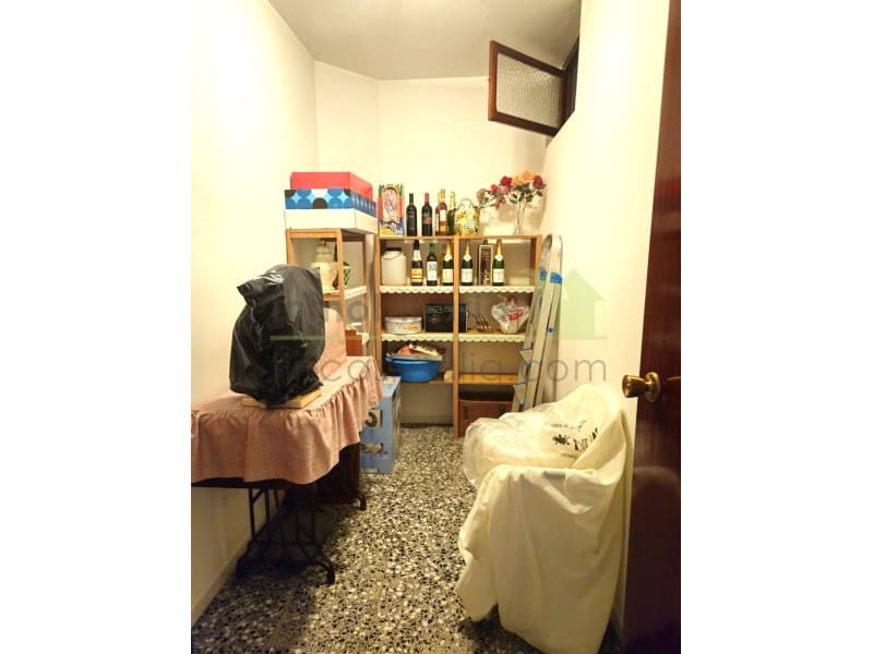 3 bedroom Villa for sale in Calig with garage - € 155,000 (Ref: 9591474)