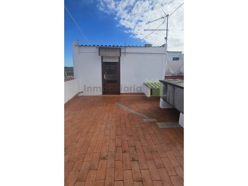 3 bedroom Villa for sale in Calig with garage - € 155,000 (Ref: 9591474)