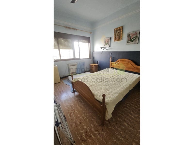 7 Zimmer Haus zu verkaufen in Calig mit Garage - 210.000 € (Ref: 9684113)