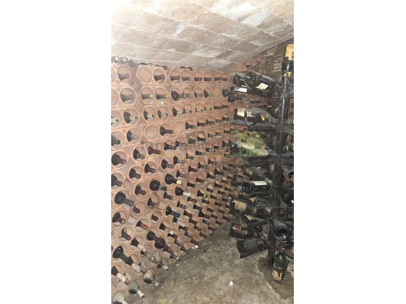 7 Zimmer Haus zu verkaufen in Calig mit Garage - 210.000 € (Ref: 9684113)