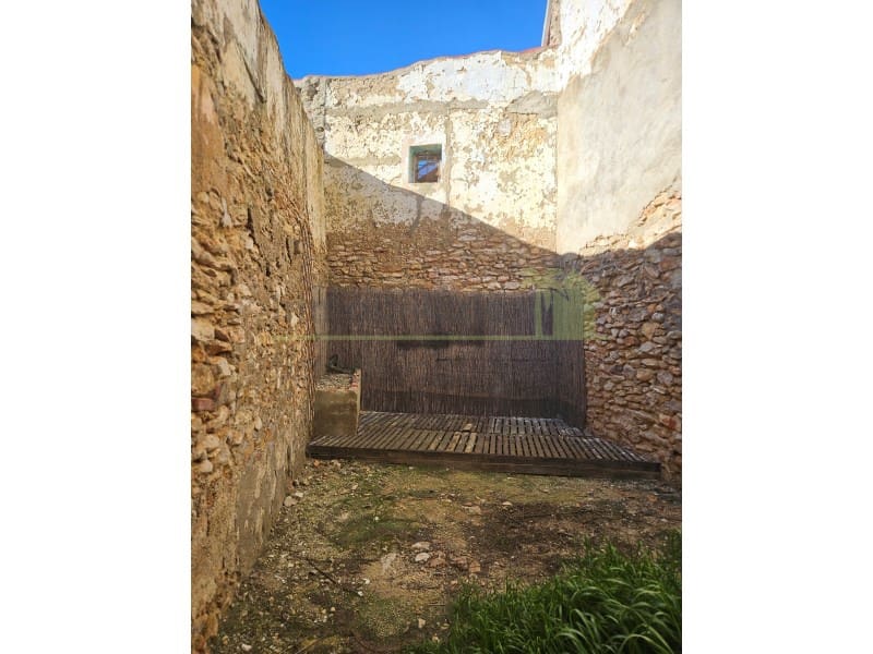 2 bedroom Townhouse for sale in Calig - € 67,000 (Ref: 9744119)