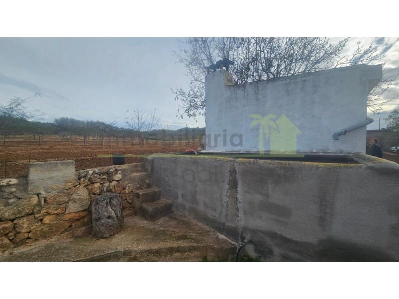 Mark till salu i Ulldecona - 25 000 € (Ref: 9758832)