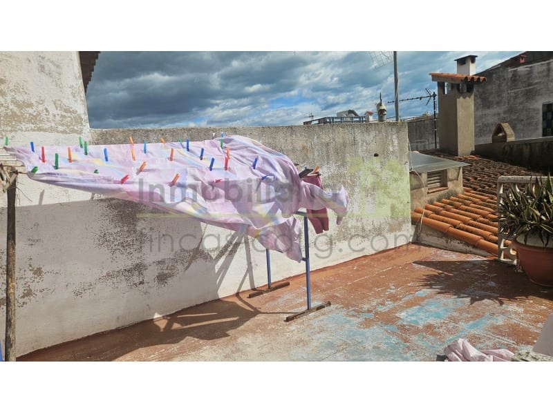 2 soveværelse Byhus til salg i Calig - € 85.000 (Ref: 9778002)