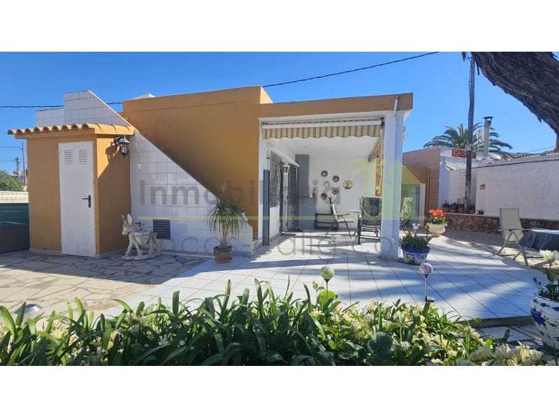 Chalet de 2 habitaciones en Vinaròs en venta con garaje - 249.000 € (Ref: 9820333)