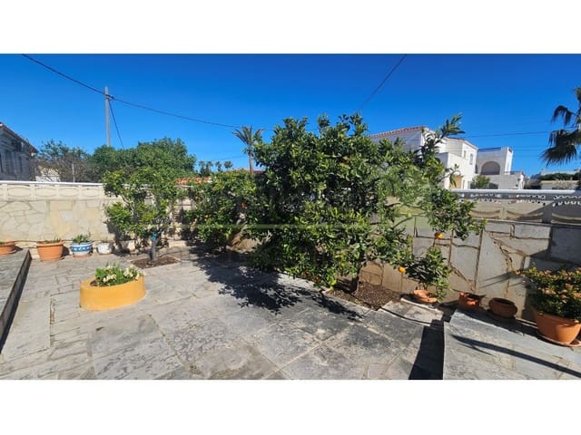 Chalet de 2 habitaciones en Vinaròs en venta con garaje - 249.000 € (Ref: 9820333)