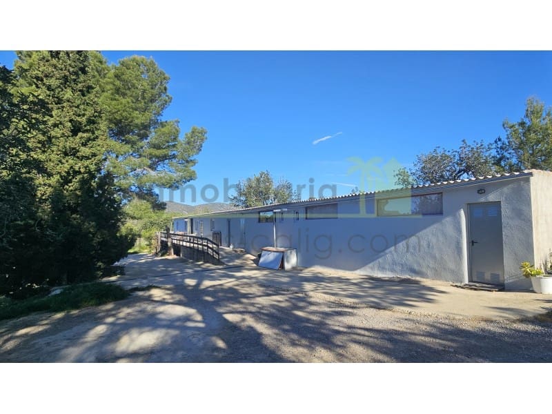 5 bedroom Finca/Country House for sale in Cervera del Maestre / Cervera del Maestrat - € 199,000 (Ref: 9840385)