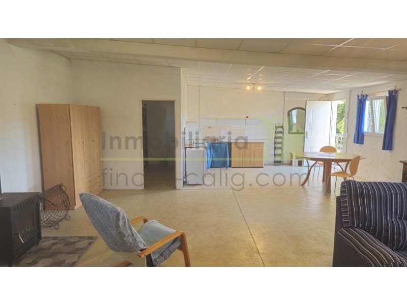 5 bedroom Finca/Country House for sale in Cervera del Maestre / Cervera del Maestrat - € 199,000 (Ref: 9840385)
