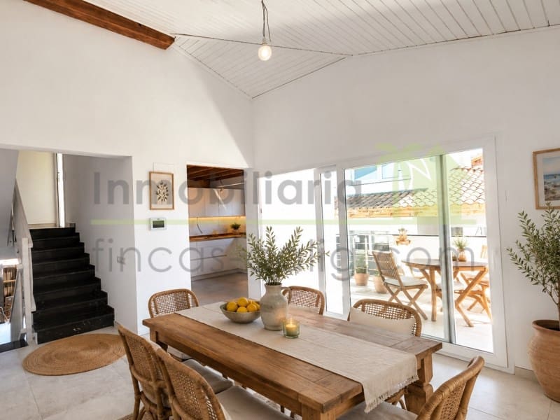 3 soverom Villa til salgs i Peniscola med svømmebasseng garasje - € 500 000 (Ref: 9865095)