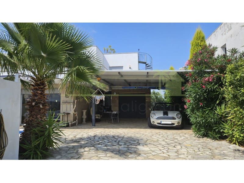 2 bedroom Villa for sale in Peniscola with pool garage - € 299,000 (Ref: 9899403)
