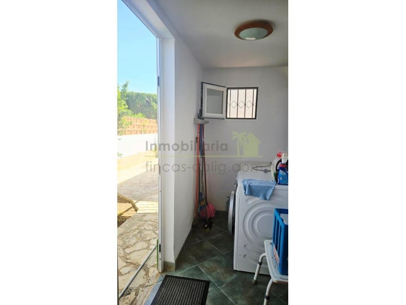 3 bedroom Villa for sale in Vinaros - € 375,000 (Ref: 9907010)