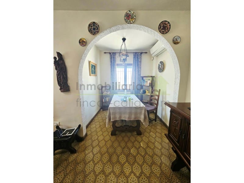 3 bedroom Villa for sale in Vinaros - € 375,000 (Ref: 9907010)