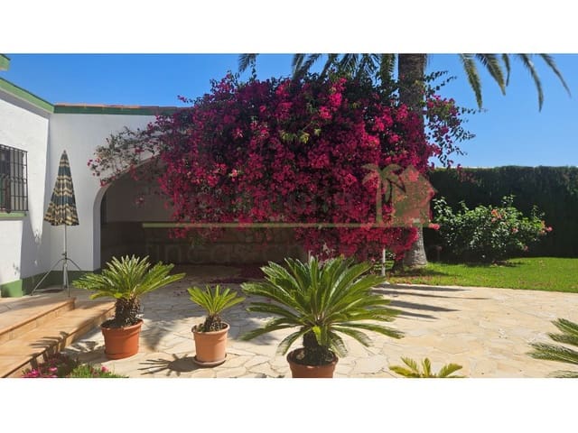 3 bedroom Villa for sale in Vinaròs - € 375,000 (Ref: 9907010)
