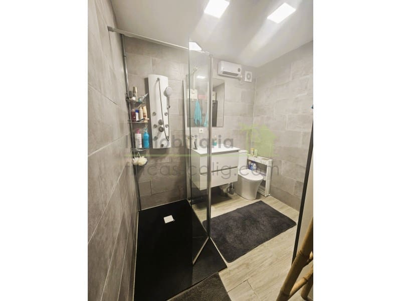 4 Zimmer Haus zu verkaufen in Calig mit Garage - 135.000 € (Ref: 9999578)